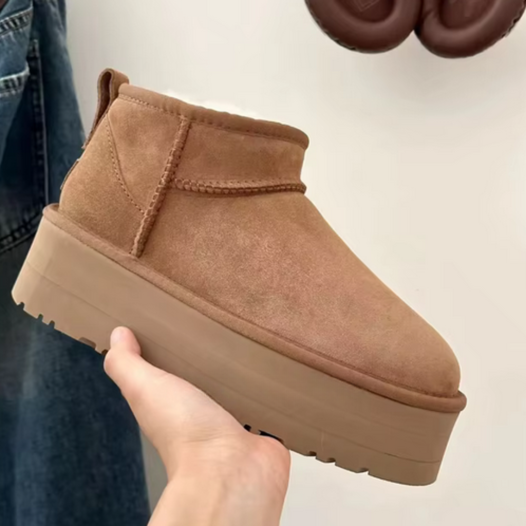 疲れを感じさせない快適でスタイリッシュなブーツ